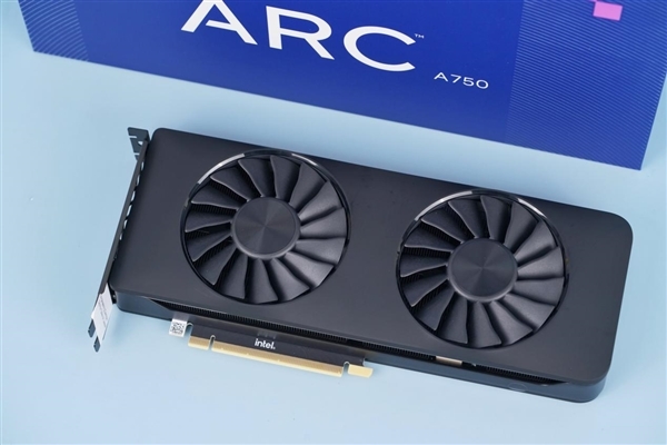 2099元起碾压RTX 3060！蓝戟Intel Arc A750显卡大降价400元