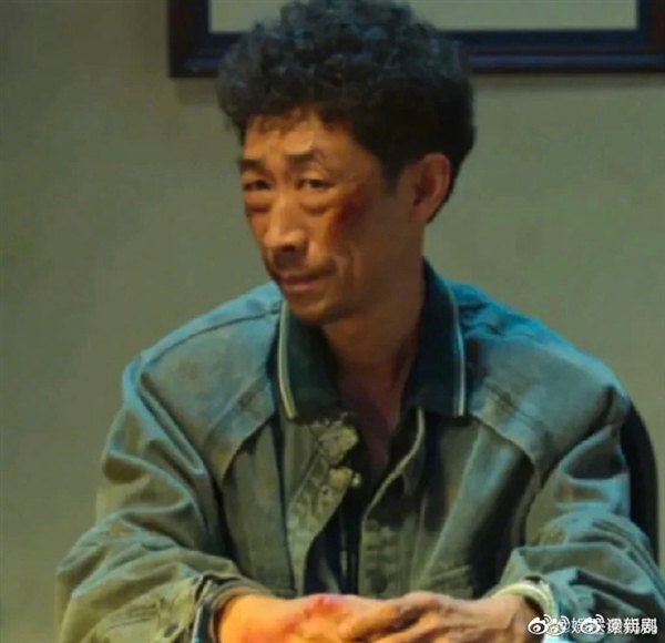 《狂飙》是央视八套近九年收视第一！剧里的“疯驴子”才25岁引热议