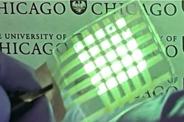 技术突破！芝加哥大学开发新型OLED显示器：拉伸两倍不断裂