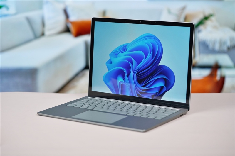 性能提升36%！Surface Laptop 5评测：Windows阵营最精致优雅的轻薄本