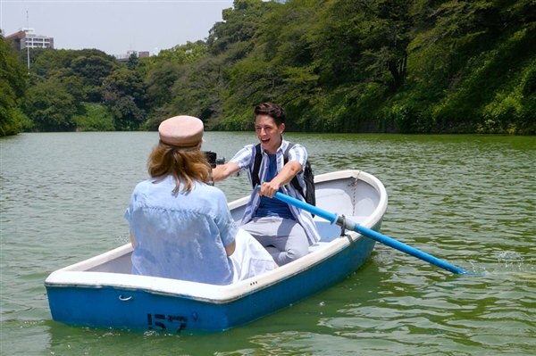 海南一漂流景区五一堵船了 网友：好像在下饺子一样