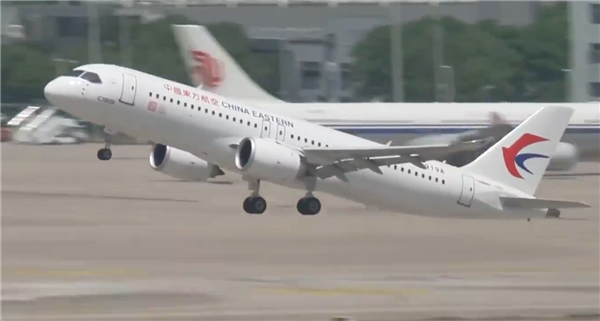 中国人大飞机！C919开始商用：波音首次正式发声 态度感受下