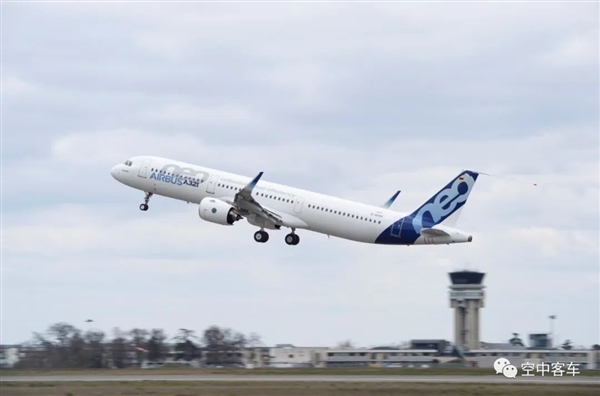 亚洲首条民用飞机总装线！天津造空客A321neo首次交付欧洲