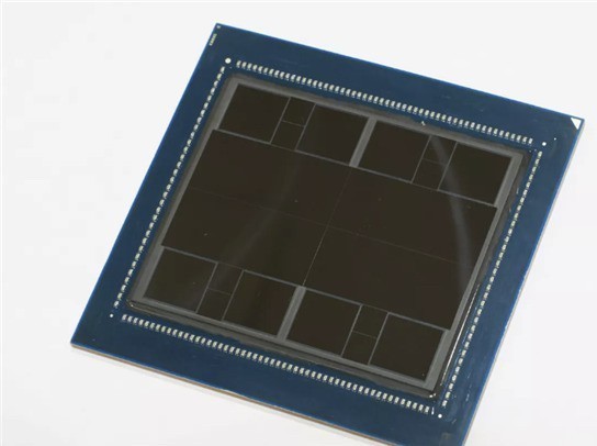 AMD造出最大芯片，1460亿晶体管13芯片合一