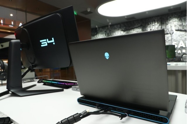 500Hz游戏显示器+13代酷睿电竞本 ALIENWARE新品极致体验之选