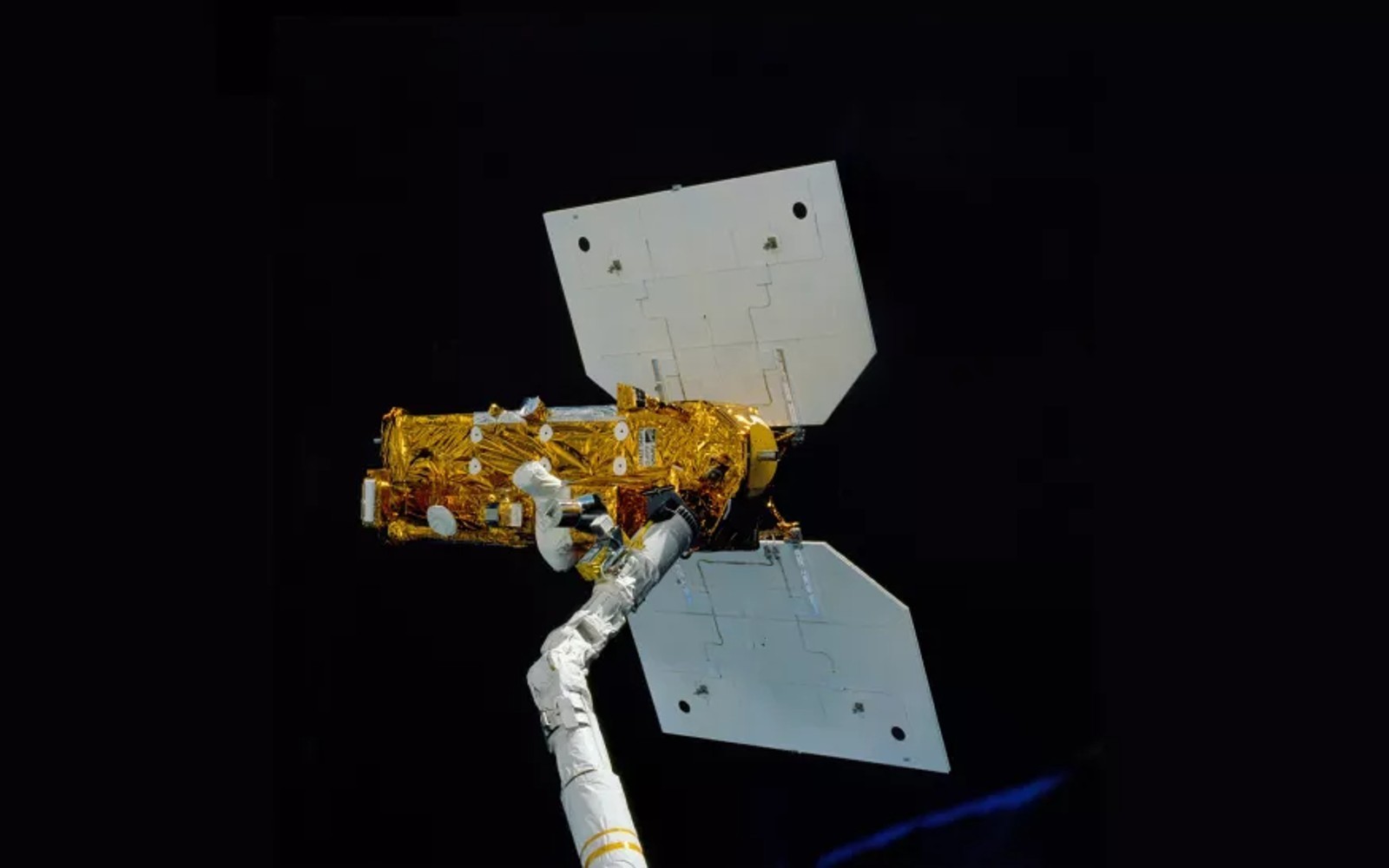 NASA卫星飘荡38年 返回地球不受控伤人概率低