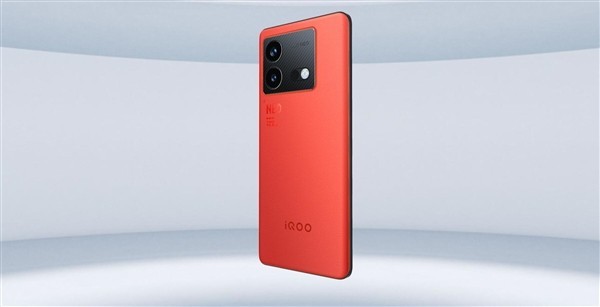 iQOO Neo8发布 2299买骁龙8+旗舰