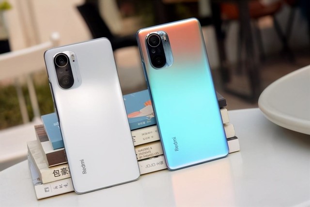 网友喊话卢伟冰、618不换机在等Redmi K60 Ultra