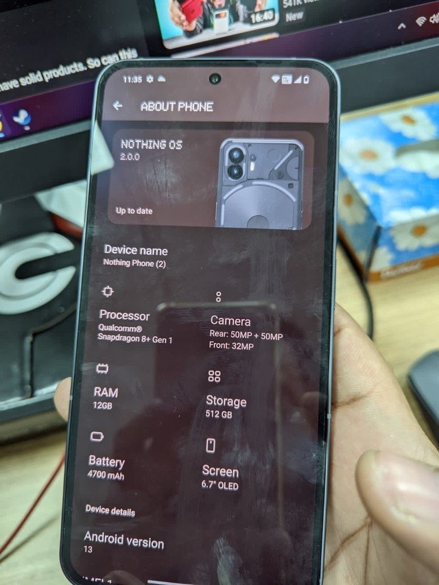 Nothing Phone (2) 上手真机图曝光：12GB+512GB配置，6.7英寸OLED直屏