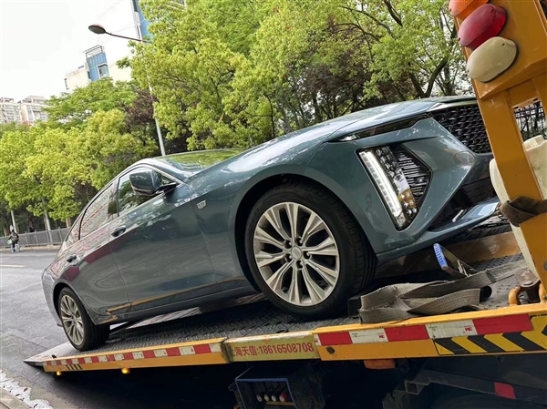 40万买宝马7系同级豪华车！新一代凯迪拉克CT6实车曝光：超帅