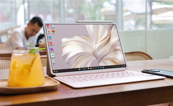 Win11+鸿蒙 618组队出击 华为MateBook E系列二合一笔记本实现年轻人Office自由