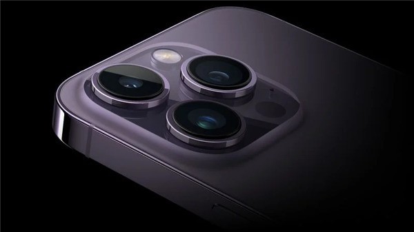 苹果iPhone 16将推Ultra超旗舰 起步就12000元