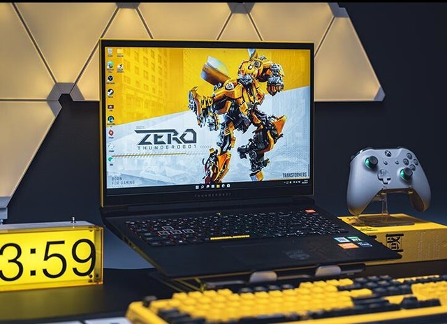 RTX 4090+双模技术加持 雷神顶级电竞本ZERO 2023大黄蜂款上市