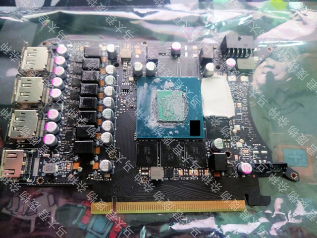 RTX 4070 Ti创始人版照片偷跑