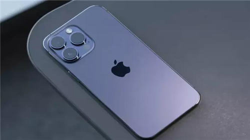 iPhone15各机型的电池续航如何